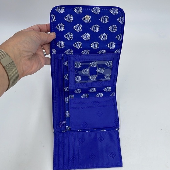 Vera Bradley Tri-fold Wallet - Picture 2 of 4